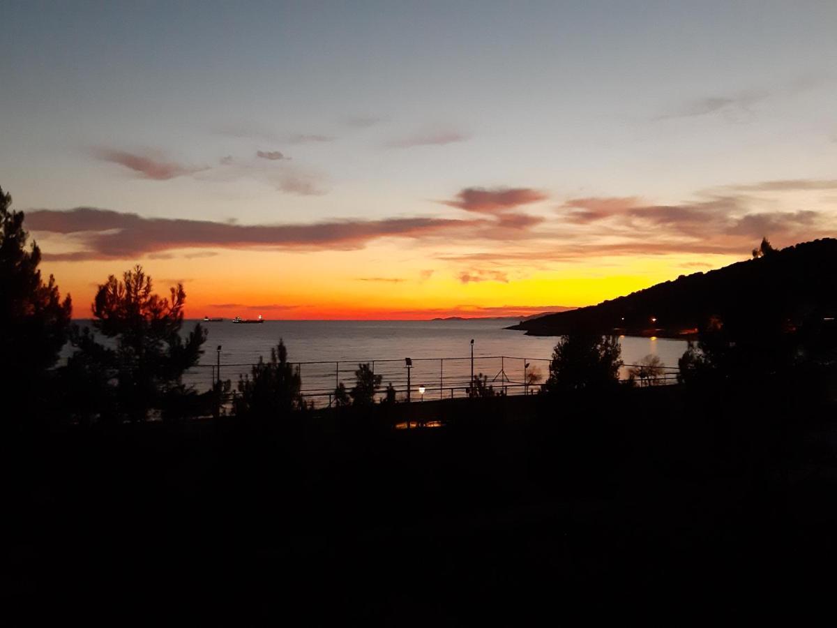 Soula'S Sunshine Blue Apartment Nea Karvali Kültér fotó
