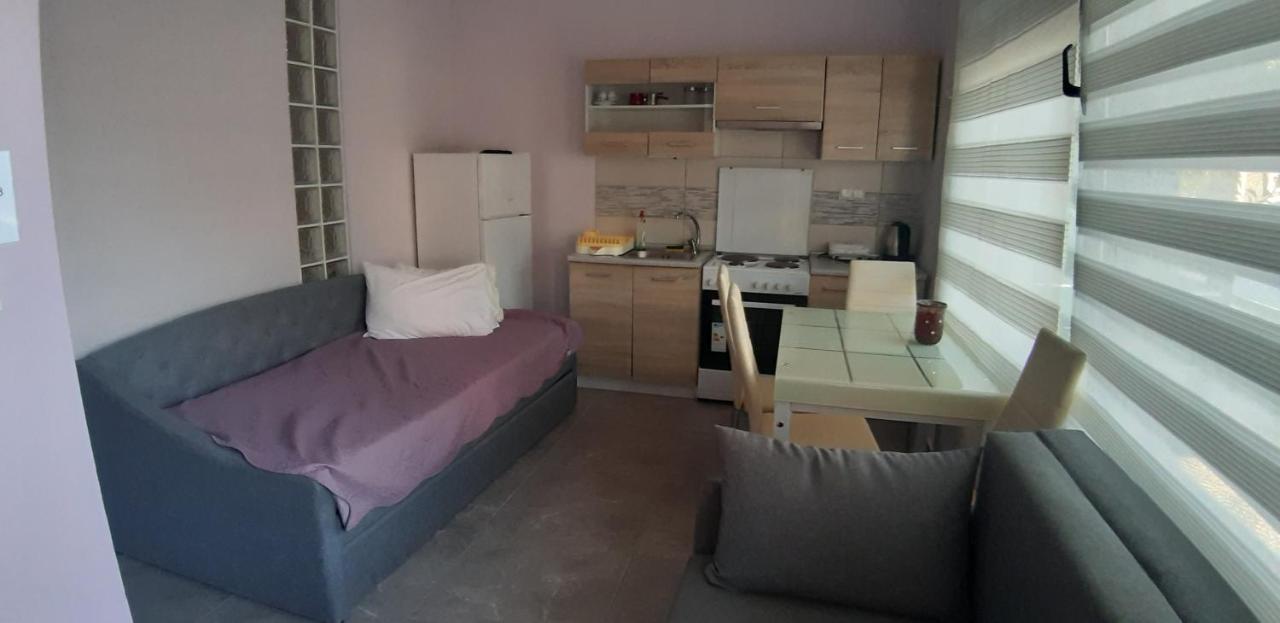 Soula'S Sunshine Blue Apartment Nea Karvali Kültér fotó